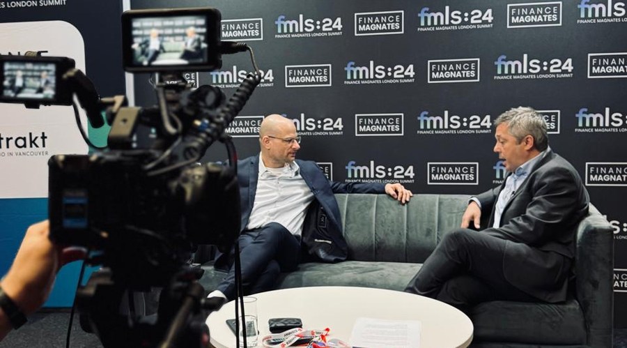 欧元对英镑汇率近期上涨至0.8400，最新报价为0.8400，日内增幅为0.19%